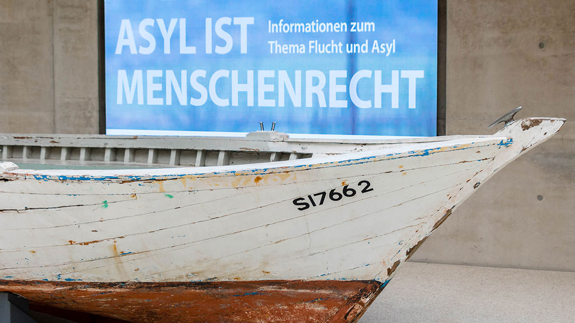 Flüchtlingsboot Köln